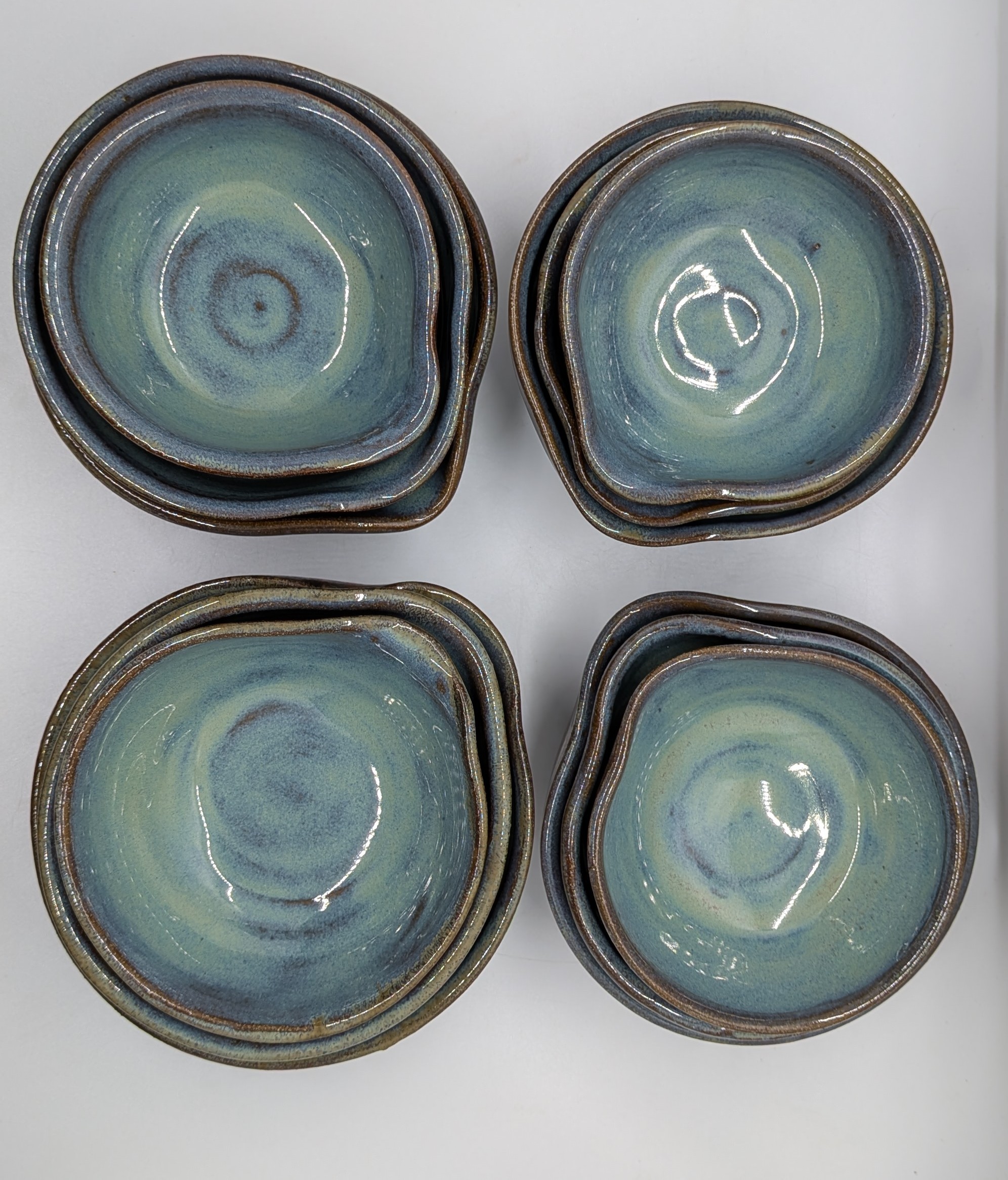 Turquoise & Copper Prep Bowls - This gorgeous turquoise color will definitely bring some joy to your daily cooking - whether you're making salad dressings, mixing ingredients for your next sourdough, or divvying up items for a charcuterie meal.

P.S., These bowls look great with my leaf spoon rests, too.

3 sets currently available. Price is per set. - 30